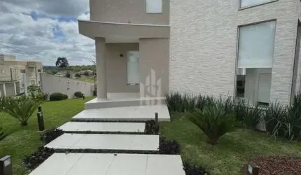 Sobrado com 3 quartos, Butiatuvinha, Curitiba - R$ 1.99 mi, Cod: SO0021