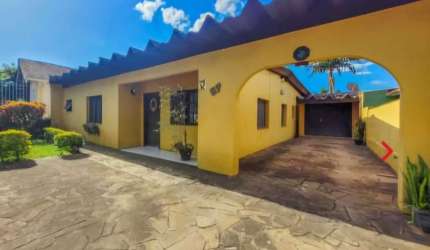 Casa com 4 quartos à venda na Rua Anchieta, 67, Cristo Rei, São Leopoldo por R$ 690.000