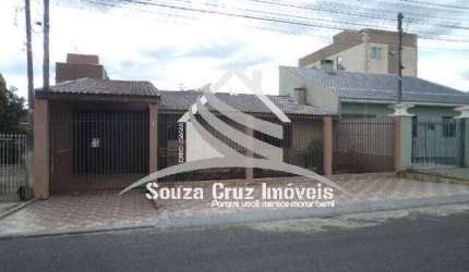 Excelente Residência em Ótima Localização em Colombo.