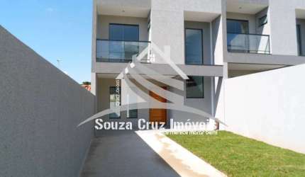 Sobrado com Amplo Terreno de 227,50 M² - 03 Quartos (01 Suíte)