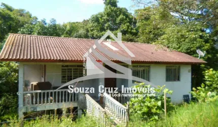 Casa em Alvenaria em um terreno de 490,00 m².