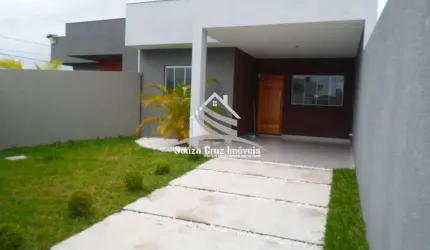 Casa em Pinhais em Ótima Localização.
