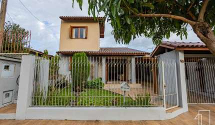 Casa com 3 quartos à venda na Rua Bragança, 156, Sol Nascente, Estância Velha por R$ 500.000