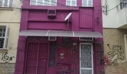 Prédio comercial,280,50m2 de área de terreno,na Cidade baixa