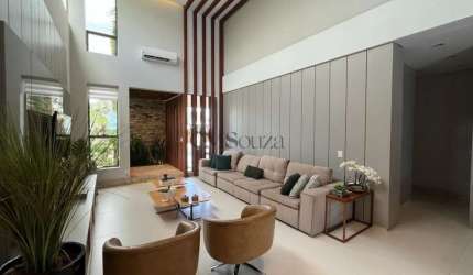 Casa térrea no Alphaville II - 3 suítes - 210m2