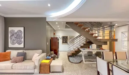 Casa em Condomínio com 4 quartos à Venda - 285m