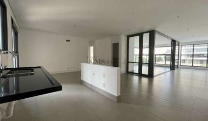 Apartamento com 3 suítes à Venda - 207m² - 3 vagas