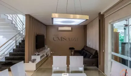 Casa em Condominio para alugar - 2 suítes 500m²