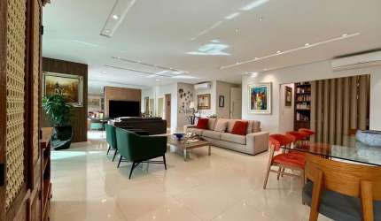 Apartamento com 3 Suites - 234 m² - 4 Vagas