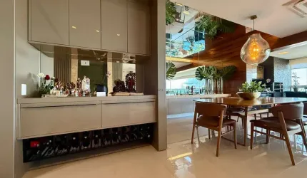 Apartamento com 3 suítes à Venda - 182m² - 3 vagas