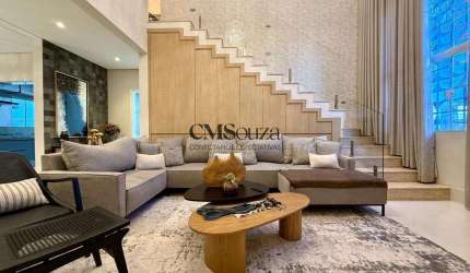 Casa à venda em Londrina, Esperança, com 3 suítes, com 280 m², Condomínio Royal Forest