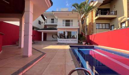 Casa para alugar em Londrina, Lago Parque, com 3 suítes, com 305 m²