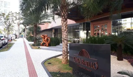 Apartamento para vender 3 suítes, 245m²  3 vagas