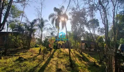 Chácara / sítio à venda na R. João Florêncio dos Reis, 01, Zona Rural, Campina Grande do Sul por R$ 695.000