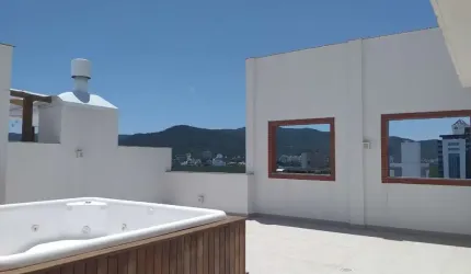 Cobertura com 3 quartos à venda na Agronômica, Florianópolis , 156 m2 por R$ 1.961.655
