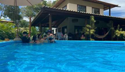Vendo maravilhosa casa em Praia do Forte com 4 suítes