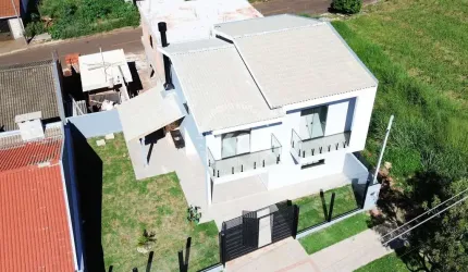 Sobrado em Verona  -  Cascavel