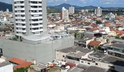 Apartamento à venda, São Judas, ITAJAI SC suíte mais 01 dormtório Semi-mobiliado