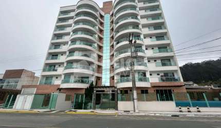 Apartamento mobiliado, Bairro Cabeçudas em Itajaí, bairro nobre da cidade