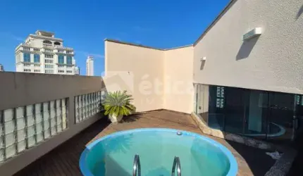 Cobertura Luxuosa para Locação no Centro de Itajaí  5 Dormitórios, Piscina, Sauna e Salão de Festas