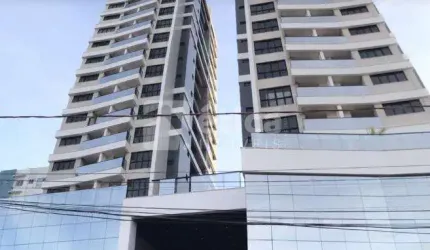 Apartamento diferenciado com piscina privativa e totalmente mobiliado