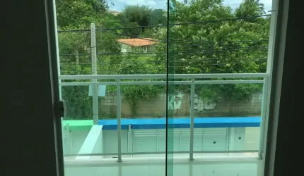 Excelente casa na Granja dos Cavaleiros com 03 quartos