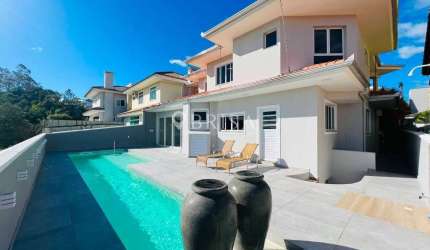 CASA DE ALTO PADRÃO NO BAIRRO AMIZADE