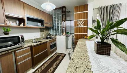 APARTAMENTO NA VILA LALAU