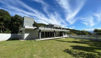 CASA NO RIO CERRO I