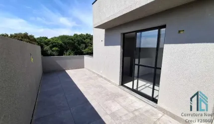 Sobrado novo, 02 suítes, terraço aberto e ático no Santa Cândida em Curitiba PR