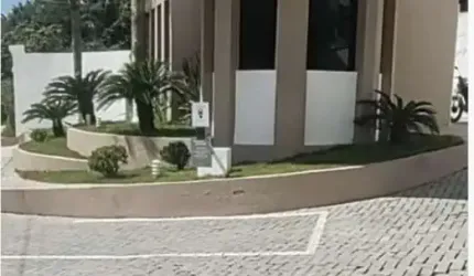 Casa em Condomínio, 03 suítes, 03 vagas, piscina aquecida, churrasqueira em Balneário Camboriú SC
