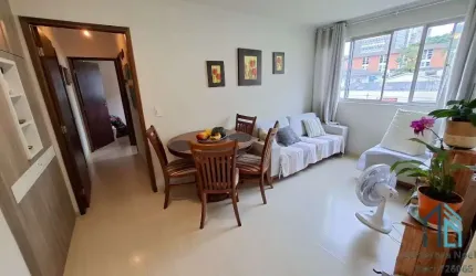Apartamento 02 quartos, uma vaga, frente Hospital das Clinicas HC me Curitiba PR