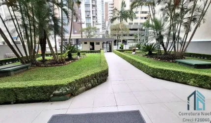 Apartamento, desocupado recém reformado, 02 quartos c/suíte, no Bigorrilho em Curitiba PR