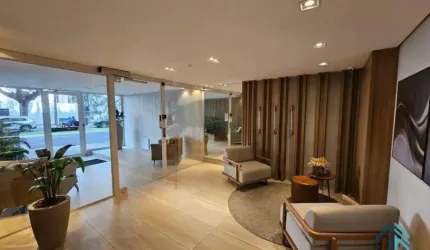 Apartamento ensolarado, LOCALIZAÇÃO PRIVILEGIADA, 03 quartos c/suíte, em Maringá PR