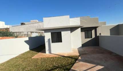 Casa 3 Quartos apenas 15 min. Atuba.