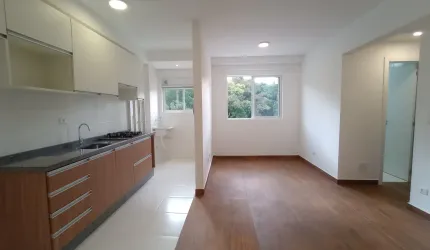 Apartamento de 2 quartos, suíte e vaga de garagem coberta