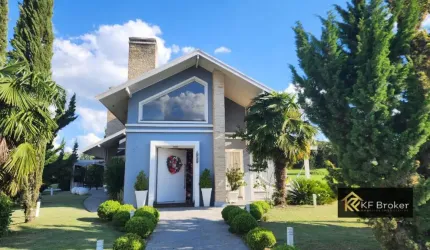 Sobrado em Condominio no São Gabriel.