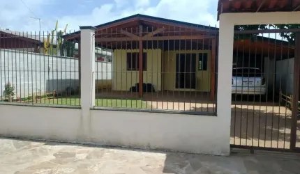 Casa com 2 quartos à venda na Rua Princesa Isabel, 1221, Fátima, Canoas, 77 m2 por R$ 320.000