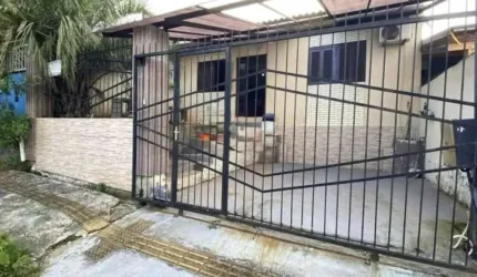 Casa com 2 quartos à venda na Rua Manoel Antonio Ramos, 16, São José, Canoas, 52 m2 por R$ 320.000