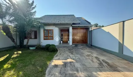 Casa com 4 quartos à venda na Rua Santa Cruz, 1472, Niterói, Canoas, 232 m2 por R$ 980.000