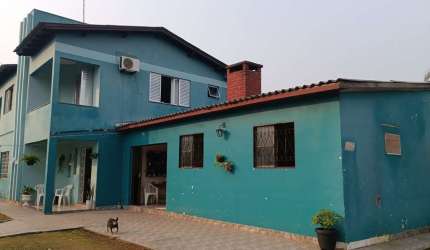 Casa com 3 quartos à venda na Rua Waldemar da Rosa, 494, Lomba da Palmeira, Sapucaia do Sul por R$ 550.000