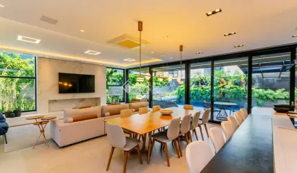 Casa em condomínio fechado com 4 quartos à venda na Rua Manuel Bandeira, 450, Marechal Rondon, Canoas, 451 m2 por R$ 6.799.900