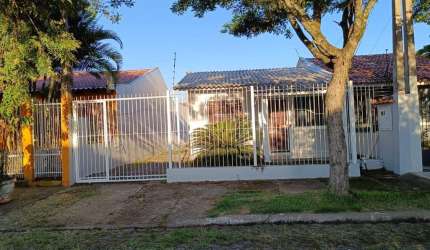 Casa com 2 quartos à venda na Rua Florença, 69, São José, Canoas, 70 m2 por R$ 298.000