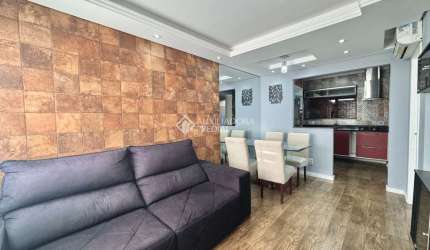 Casa em condomínio fechado com 2 quartos à venda na Rua dos Guaramirins, 303, Igara, Canoas, 87 m2 por R$ 370.000