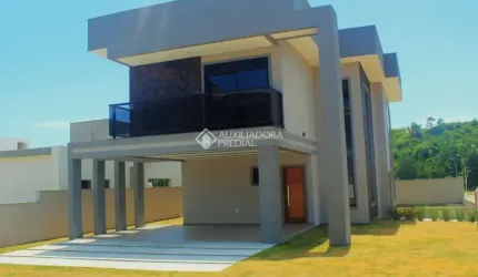Casa em condomínio fechado com 4 quartos à venda na Avenida Red Park, 42, São João do Rio Vermelho, Florianópolis, 419 m2 por R$ 1.649.000