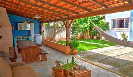 Casa com 3 quartos à venda na Servidão Canto do Tucano, 161, Campeche, Florianópolis, 180 m2 por R$ 1.450.000