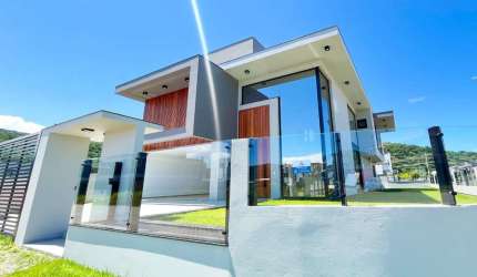 Casa com 3 quartos à venda na Rodovia Doutor Antônio Luiz Moura Gonzaga, 3340, Rio Tavares, Florianópolis, 300 m2 por R$ 4.300.000