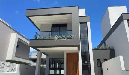 Casa com 3 quartos à venda na Rodovia Doutor Antônio Luiz Moura Gonzaga, 3157, Rio Tavares, Florianópolis, 197 m2 por R$ 1.890.000