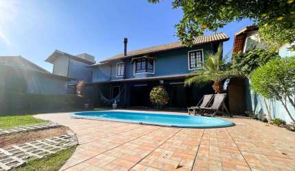 Casa com 3 quartos à venda na Servidão Dunas da Joaquina, 255, Campeche, Florianópolis, 228 m2 por R$ 2.280.000