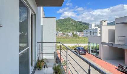 Casa em condomínio fechado com 3 quartos à venda na Rua Ingá Mirim, 76, Ribeirão da Ilha, Florianópolis, 115 m2 por R$ 930.000